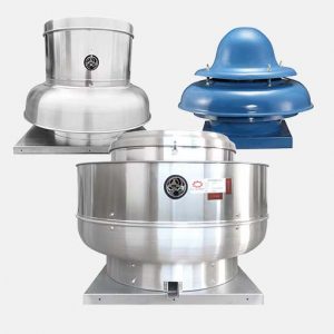 Extractor de techo centrífugo VEINSA montado sobre cubierta industrial para evacuación de aire vertical en ambientes con exigencias térmicas y acústicas